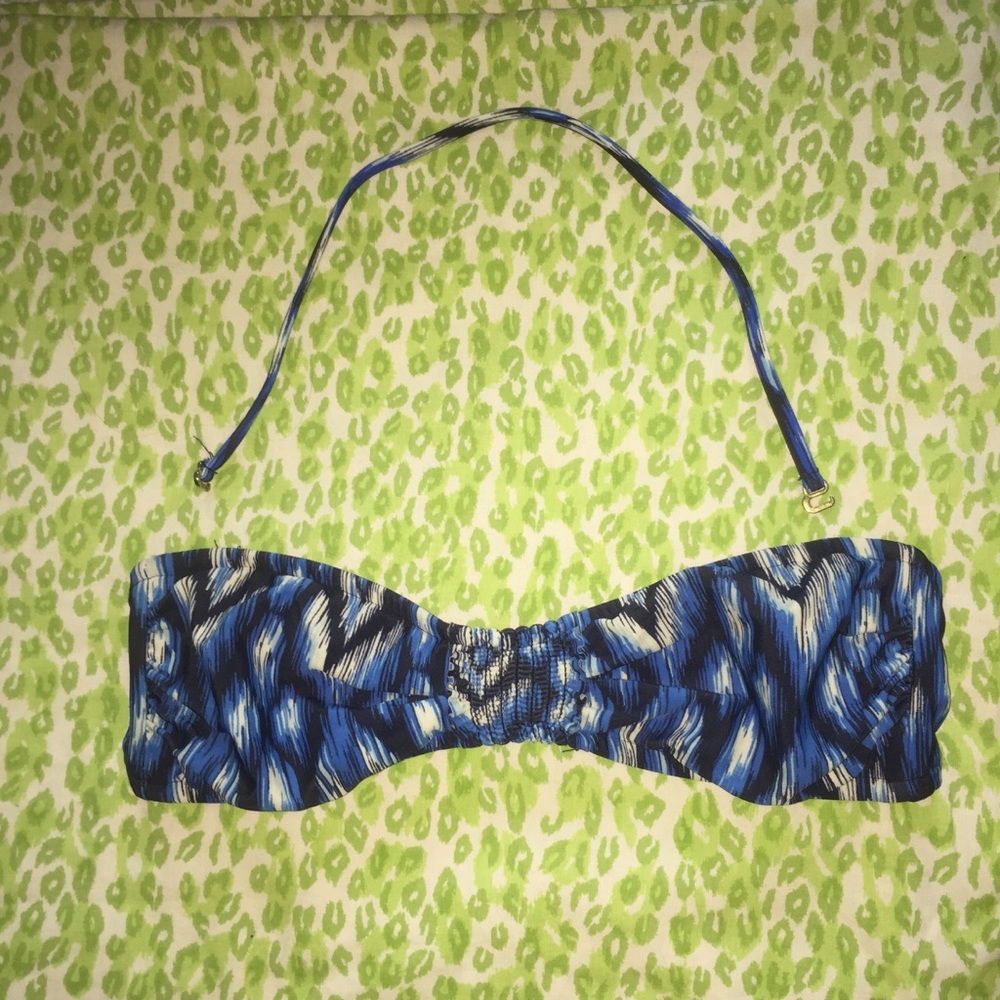 Blue strapless bikini top